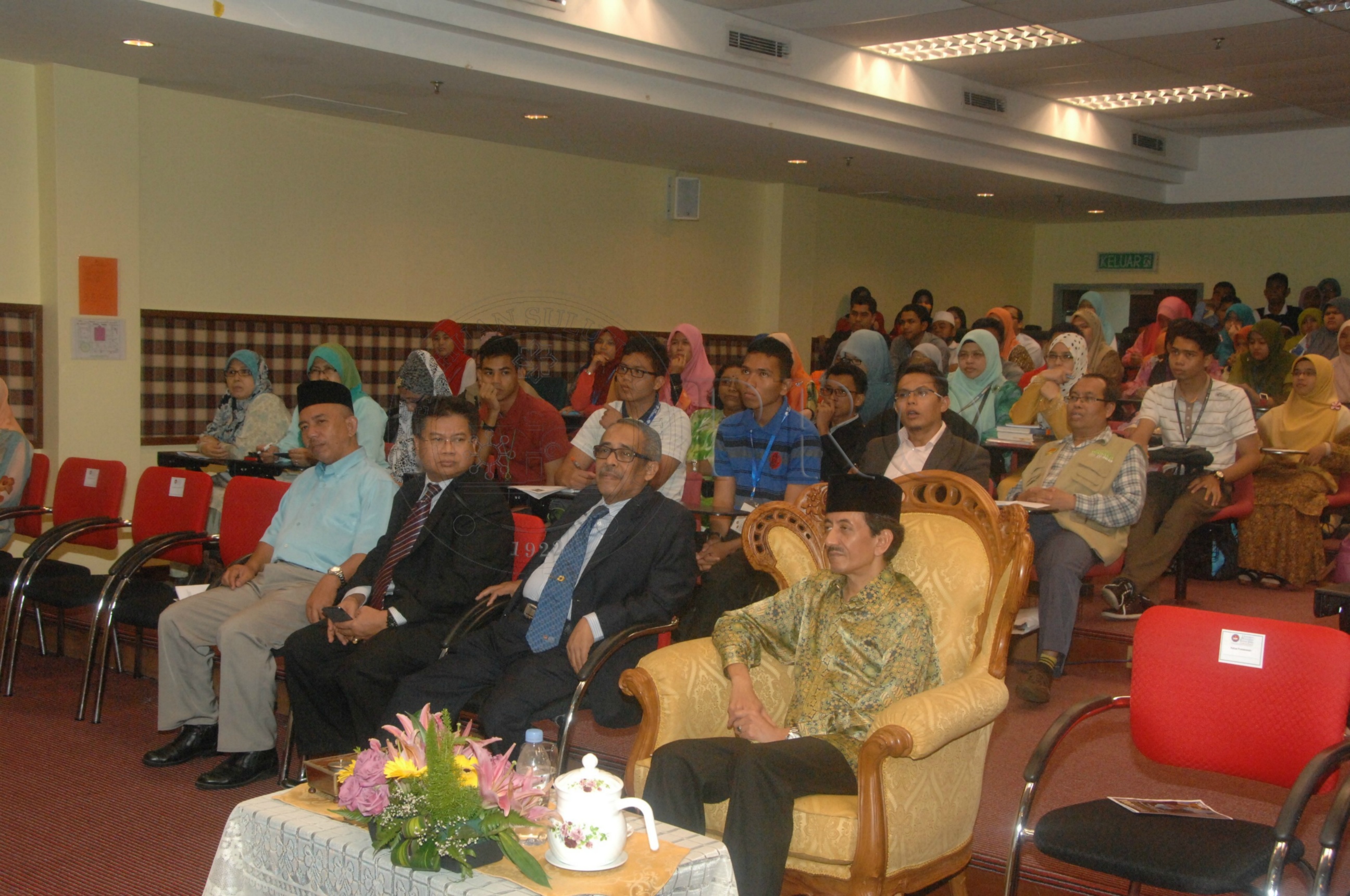 PRO 14 33 WACANA FBA 0216